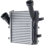 CI 142 000P MAHLE Ladeluftkühler CI 142 000P, Netz 287 x 292 x 50 mm – u. a. für VW Touareg (7P5, 7P6), VW (7LA, 7L6, 7L7), Audi Q7 (4LB) – OE Nummer 7L6145804 - l CI 142 000P MAHLE Ladeluftkühler CI 142 000P, Netz 287 x 292 x 50 mm – u. a. für VW Touareg (7P5, 7P6), VW (7LA, 7L6, 7L7), Audi Q7 (4LB) – OE Nummer 7L6145804 - l