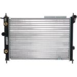 MAHLE Motorkühler / Wasserkühler CR 1493 000S, Schaltgetriebe, ohne Klimaanlage, Netz 535 x 367 x 23 mm – u. a. für Opel Astra F Caravan (T92), Opel Astra F CC (T92), Opel Astra F Stufenheck (T92) – OE Nummer 1300111 - l MAHLE Motorkühler / Wasserkühler CR 1493 000S, Schaltgetriebe, ohne Klimaanlage, Netz 535 x 367 x 23 mm – u. a. für Opel Astra F Caravan (T92), Opel Astra F CC (T92), Opel Astra F Stufenheck (T92) – OE Nummer 1300111 - l