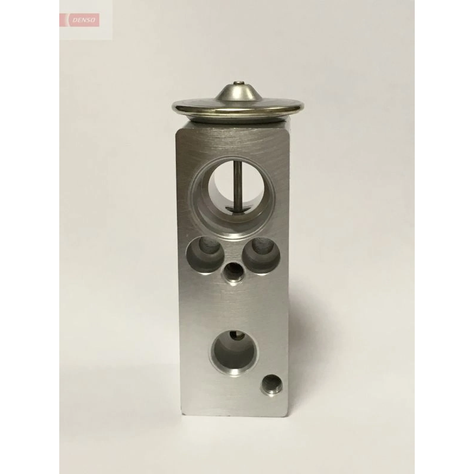 DENSO Ventil DVE37001