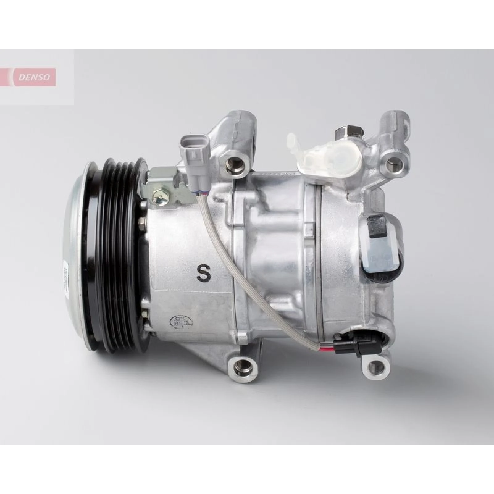 DENSO Kompressor DCP50250