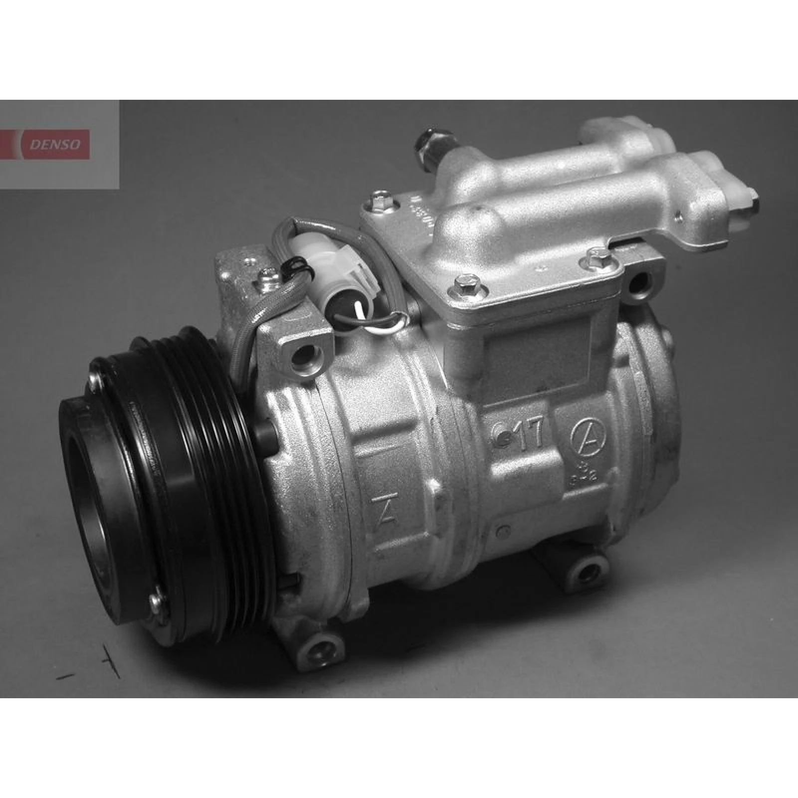 DENSO Kompressor DCP14002