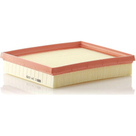 Mann & Hummel Luftfilter PKW C 24 025