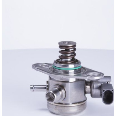 Hochdruckpumpe | MERCEDES C,E-Klasse,SLK,GLK 08 | 0 261 520 215