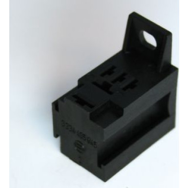 3 334 485 045 Relaissockel