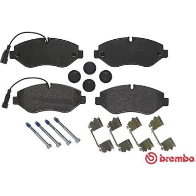 BREMBO Bremsklötze VA | NISSAN Cabstar 06 | P 56 066