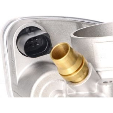 NISSENS Drosselklappenstutzen 955115 FIRST FIT