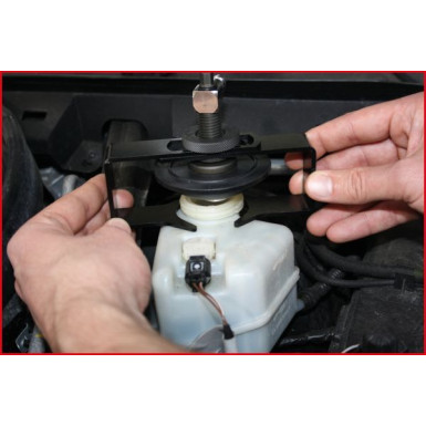 KS TOOLS Adapter, Behälter (Bremsflüssigkeitsbefüllung) 160.0718 KS TOOLS Adapter, Behälter (Bremsflüssigkeitsbefüllung) 160.0718