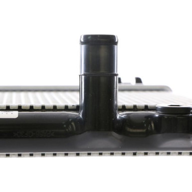 Kühler, Motorkühlung BEHR CR 831 000S