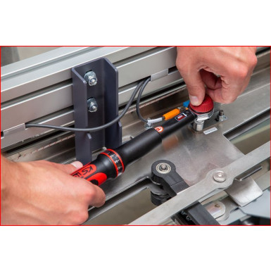 KS TOOLS ERGOTORQUE®Präzisions-Drehmomentschlüssel mit Ratschenkopf mit Drehknopfverstellung 516.1412