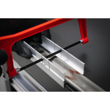 BGS Aluminium-Sägebogen inkl. Schneidlade und Sägeblatt 150 mm BGS Do it yourself 2082