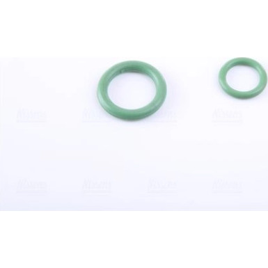 Kondensator PKW TOYOTA Auris 07 FIRST FIT 940036