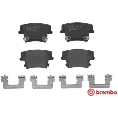BREMBO Bremsklötze HA | CHRYSLER 300 C 04 | P 23 175