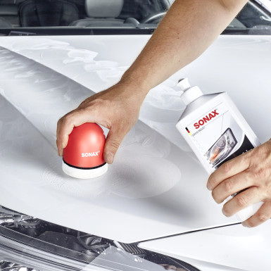SONAX | Polish&Wax Color weiß 500ml NanoPro | 02960000