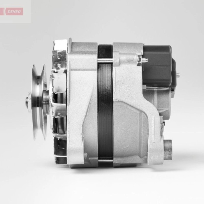 Denso Lichtmaschine DAN610