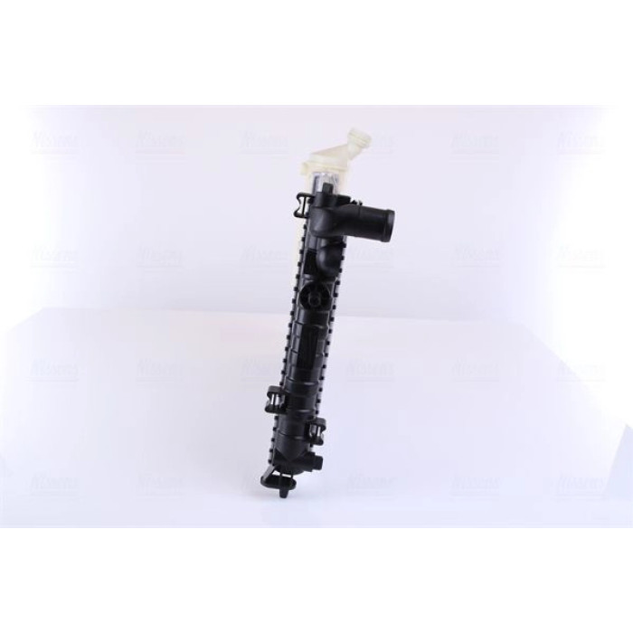 Nissens Wasserkühler PKW 63745A Nissens Wasserkühler PKW 63745A