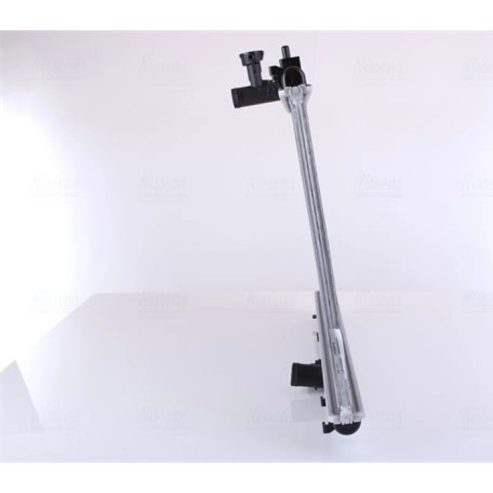 Nissens Wasserkühler PKW 64645A Nissens Wasserkühler PKW 64645A