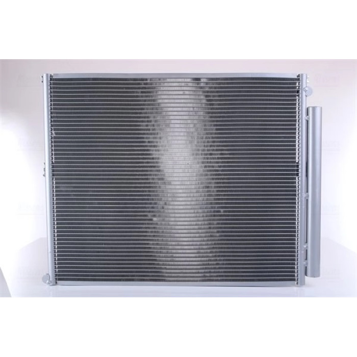Nissens Klimakondensator PKW 940106