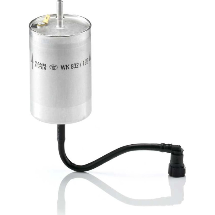 MANN-FILTER Kraftstofffilter WK 832/1