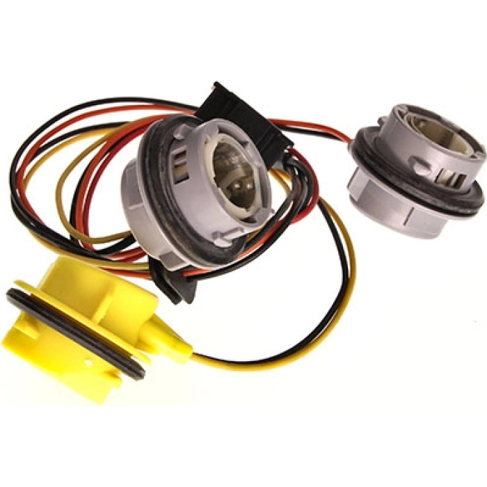 4L0945221B VAG Original 4L0945221B Glühbirnengehäuse (Set Mit Kabeln) Audi Q7 07-09 – – OE-Nr. 4L0945221B