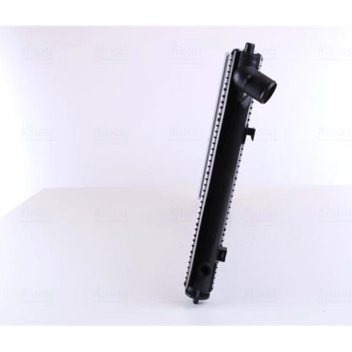 Nissens Wasserkühler PKW 64647A Nissens Wasserkühler PKW 64647A