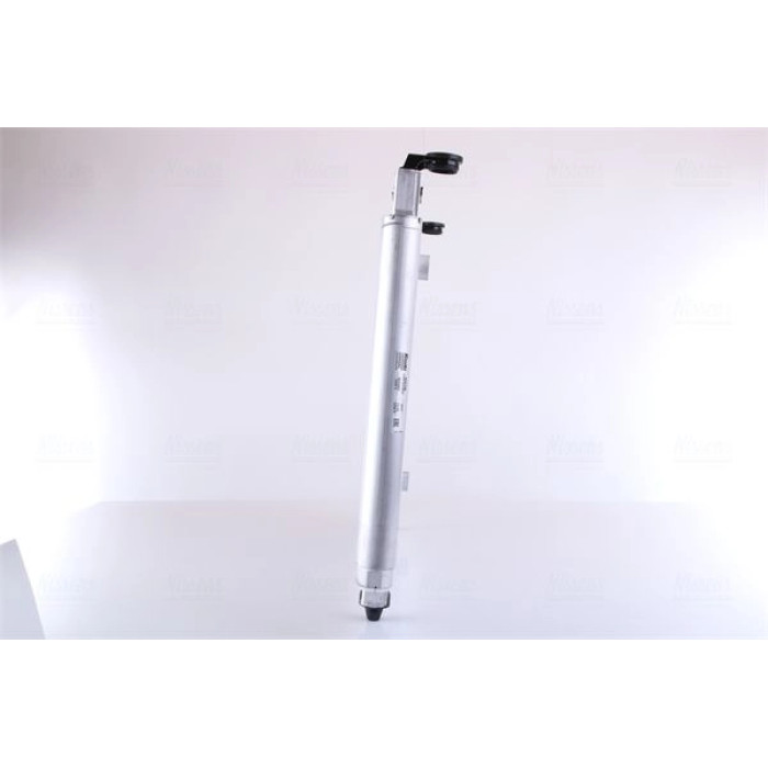 Nissens Klimakondensator PKW 940708