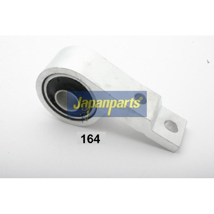 TULEJA NISSAN WAH. P. X-TRAIL 01- TYLNA RU-164