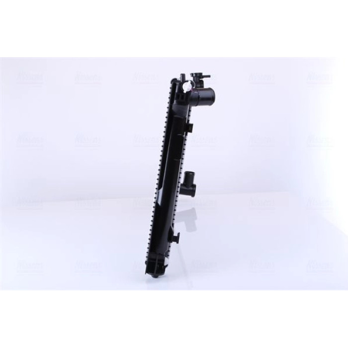 Nissens Wasserkühler PKW 64668A Nissens Wasserkühler PKW 64668A