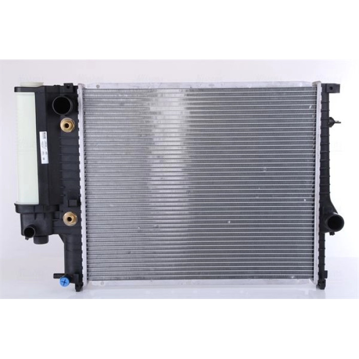 Nissens Wasserkühler PKW 60614A Nissens Wasserkühler PKW 60614A