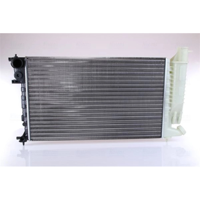 Nissens Wasserkühler PKW 61380A Nissens Wasserkühler PKW 61380A