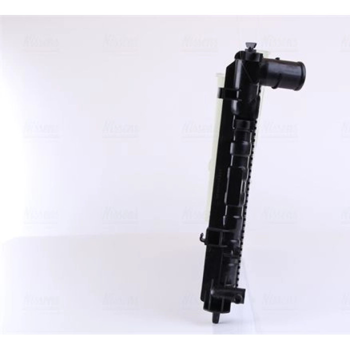 Nissens Wasserkühler PKW 63574A Nissens Wasserkühler PKW 63574A