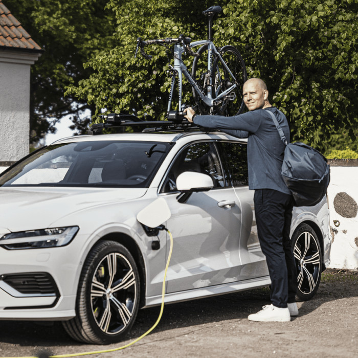 Thule FastRide 564001 Dachfahrradträger schwarz mit Gabelbefestigung – 1 Fahrrad bis 18 kg Thule FastRide 564001 Dachfahrradträger schwarz mit Gabelbefestigung – 1 Fahrrad bis 18 kg