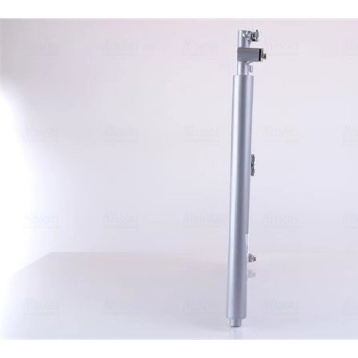 Nissens Klimakondensator PKW 940106