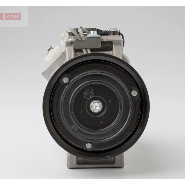 DENSO Kompressor DCP32067 DENSO Kompressor DCP32067