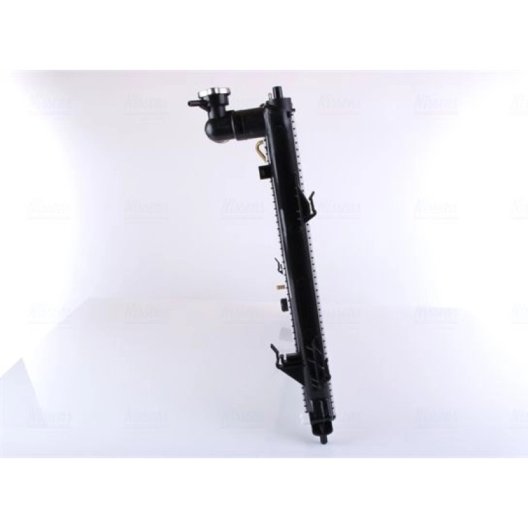 Wasserkühler PKW 675012